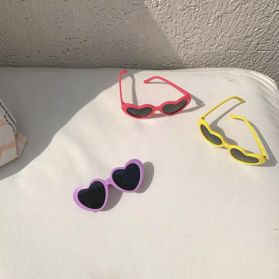 New Love Pet Glasses Dog Cat Cute Creative Fashion Sunglasses Sunglasses with Jewelry Pet Beauty Decoration Supplies